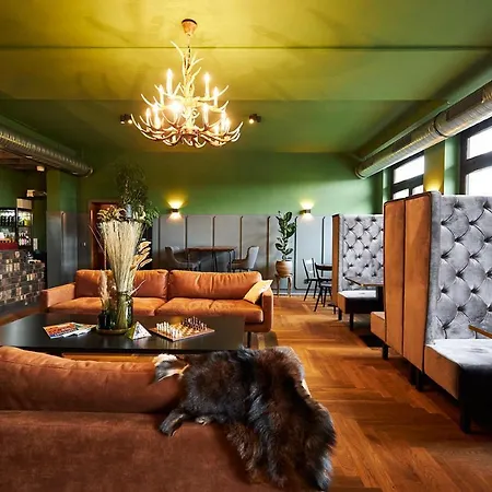 Erck- Flair & Restaurant