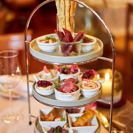 Отель Erck- Flair & Restaurant 3*