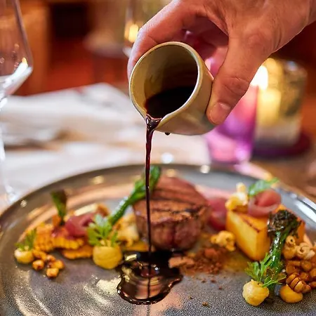 Erck- Flair & Restaurant Отель 3*