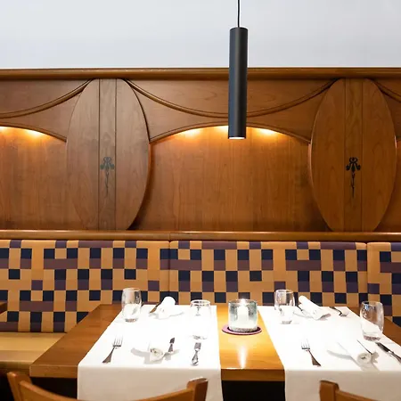Erck- Flair & Restaurant Отель