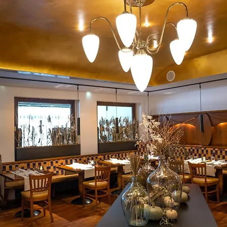 Отель Erck- Flair & Restaurant
