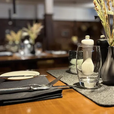 Erck- & Gastronomie Hotel Bad Schonborn